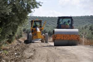 Arreglo de un camino por la empresa Caminos Ja&eacute;n