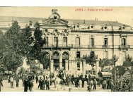 Fachada del Palacio de la Diputación Provincial. Editorial Cañada, Flórez y Cía. Siglo XX.