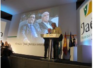 Imanol Arias comenta las experiencias vividas en el rodaje del programa. JPG de 840 KB