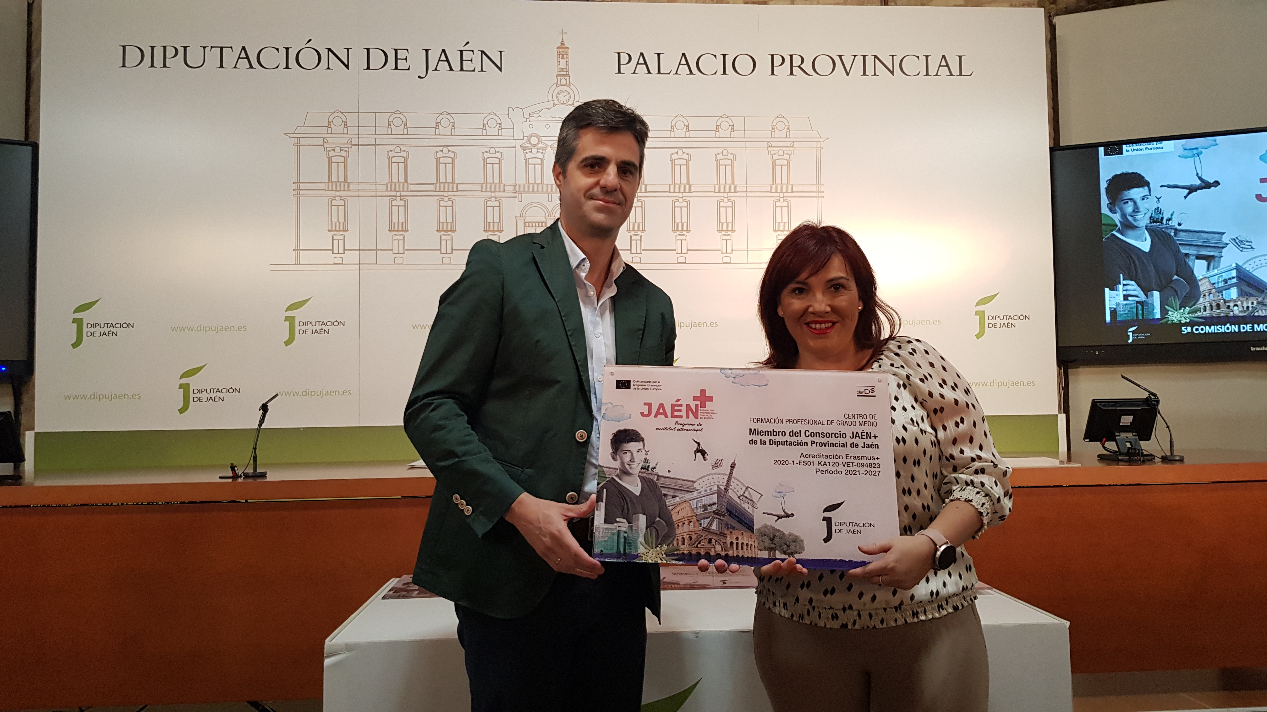 Pulsa para ampliar la imagen: IES TORRE OLVIDADA - Torredelcampo