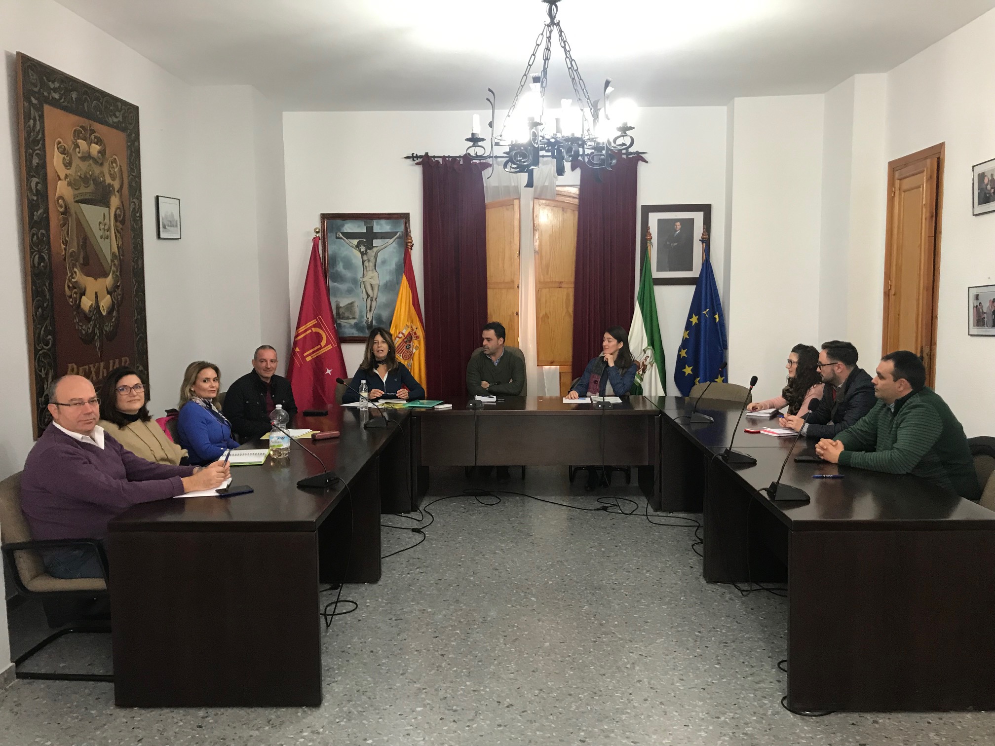 Pulsa para ampliar la imagen: Ayuntamiento de Begíjar - 26 de noviembre de 2019