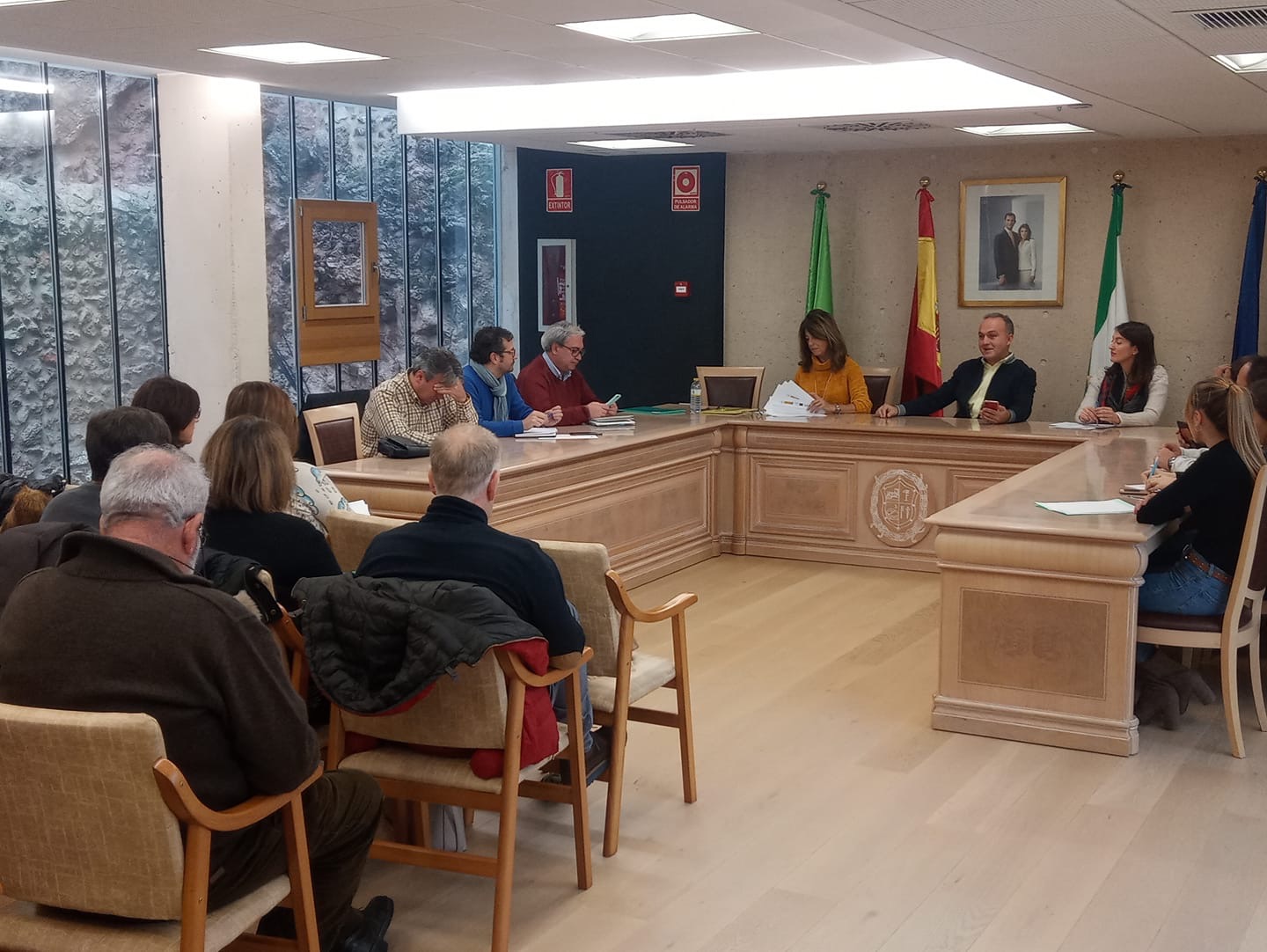 Pulsa para ampliar la imagen: Segura de la Sierra - 25 de noviembre de 2019