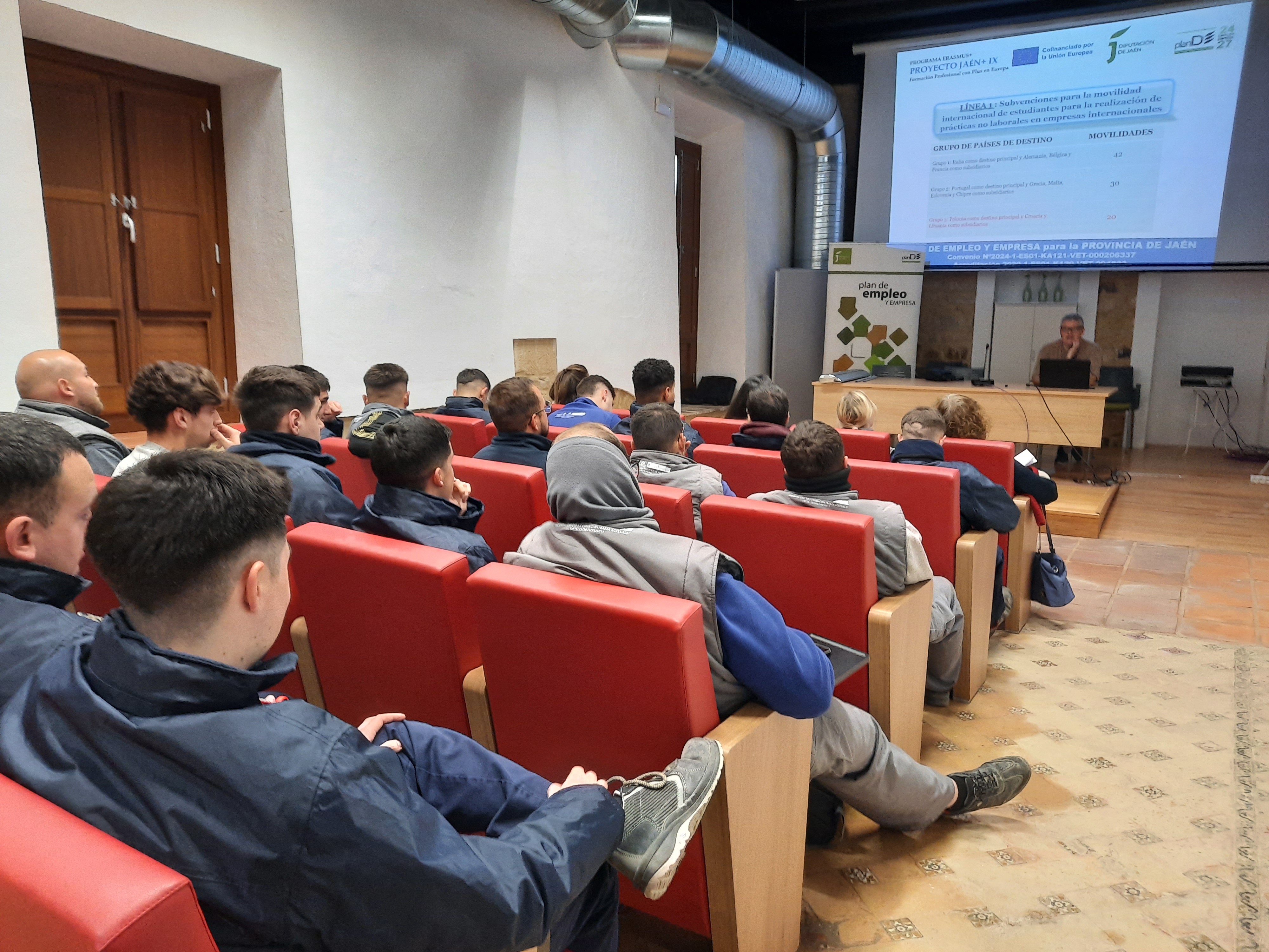 Pulsa para ampliar la imagen: Campaña de difusión Ayuntamiento de Baeza 17/02/2025