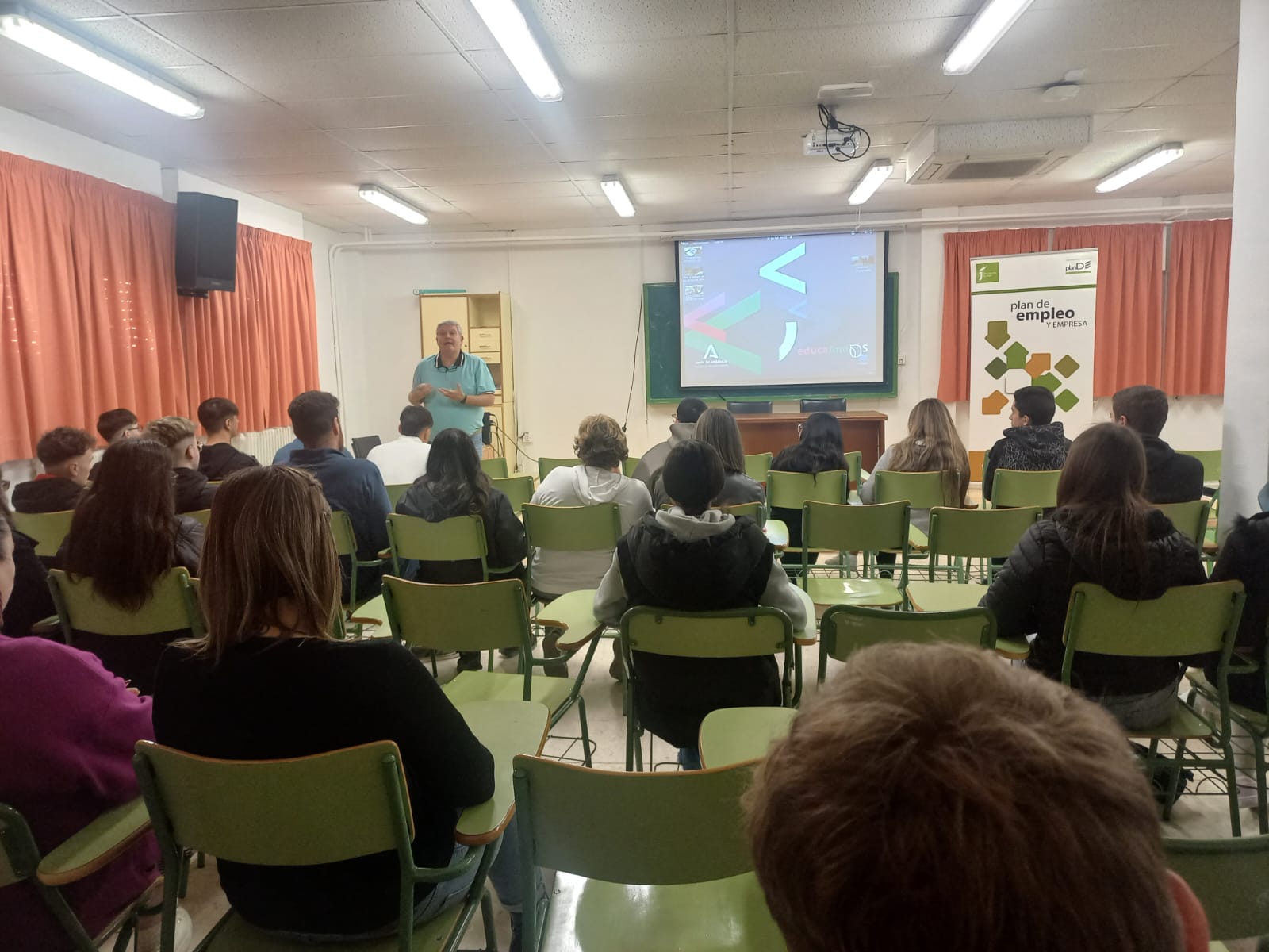 Pulsa para ampliar la imagen: Campaña de difusión IES Peña del Águila