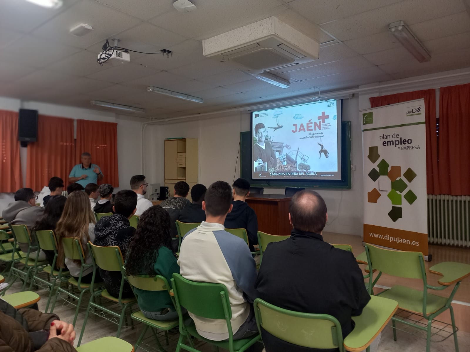 Pulsa para ampliar la imagen: Campaña de difusión IES Peña del Águila