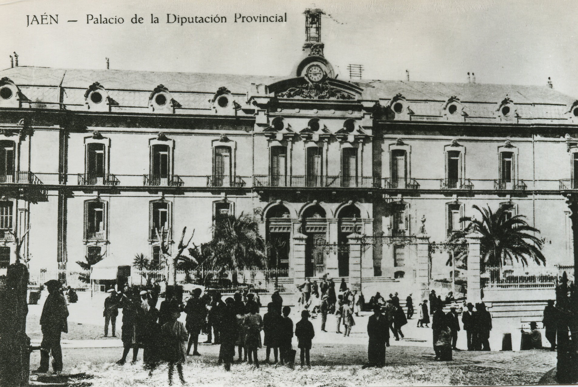 Fachada del Palacio de la Diputación Provincial. Década de 1920.