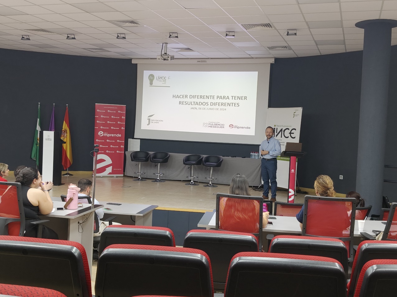 Taller en Tecnologías y Digitalización. "Hacer diferente para tener resultados diferentes"