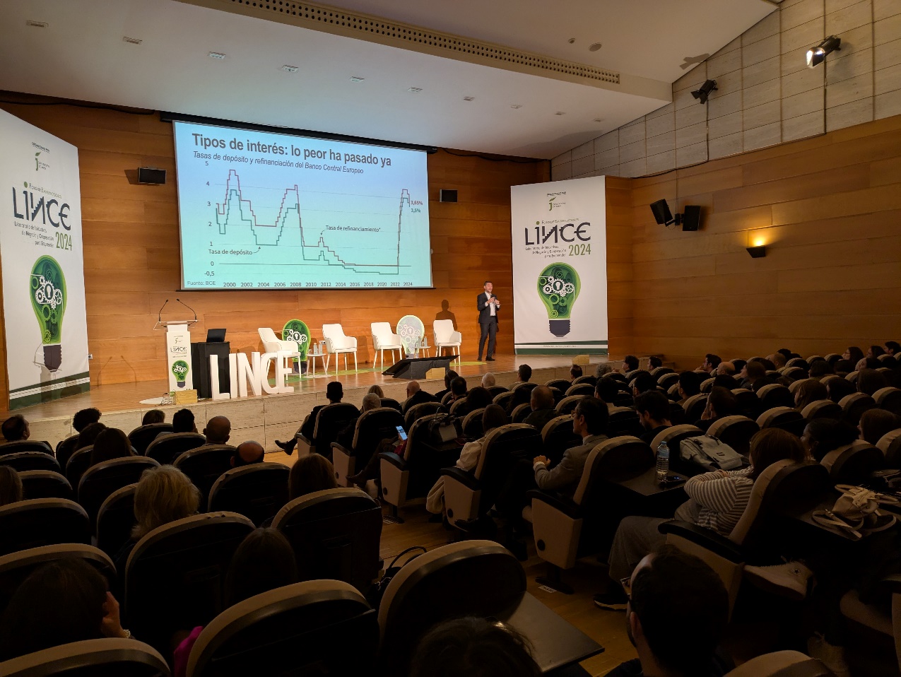 Fotos de celebración del Foro (25 de Noviembre de 2024) 3