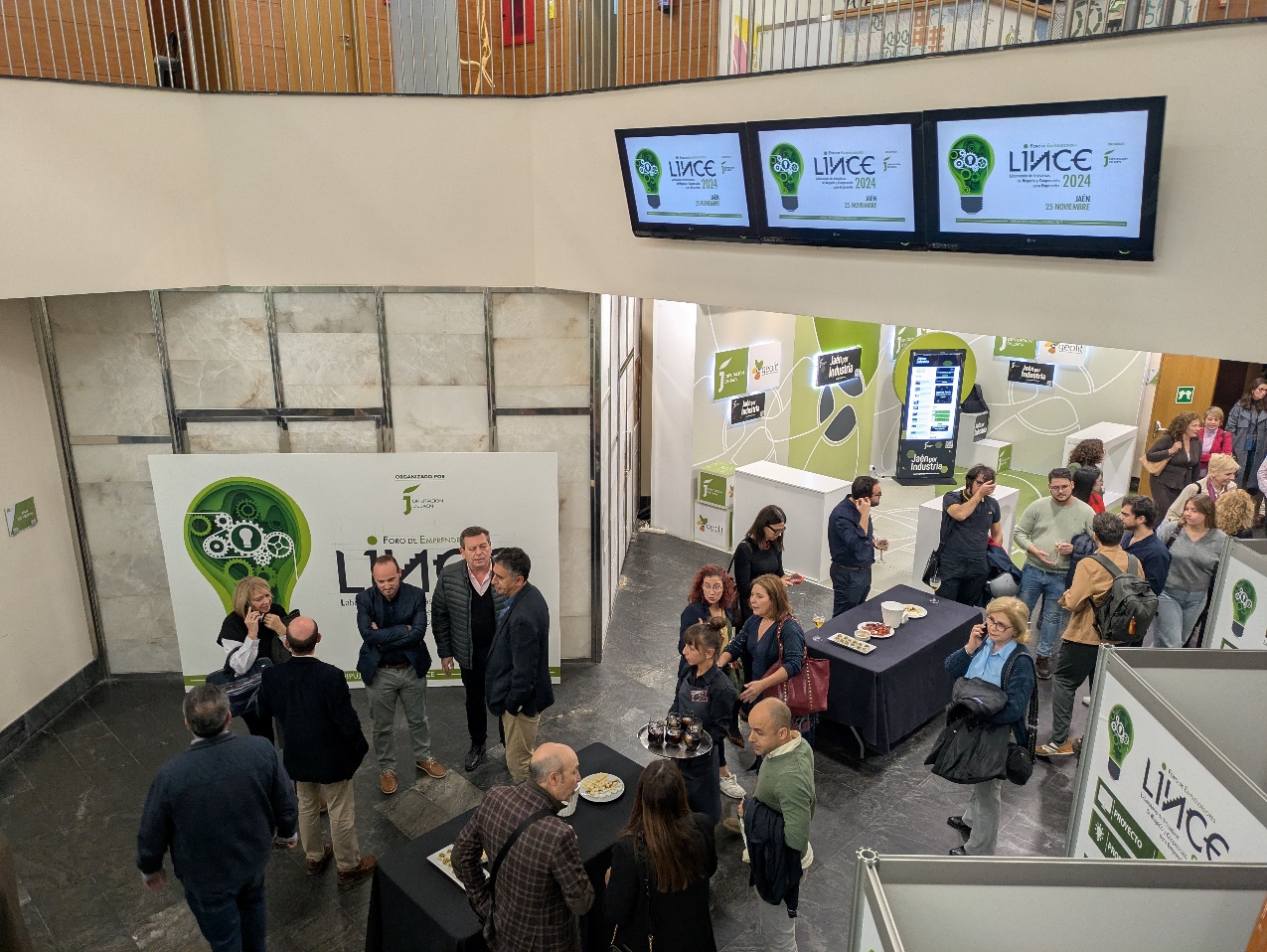 Fotos de celebración del Foro (25 de Noviembre de 2024) 7