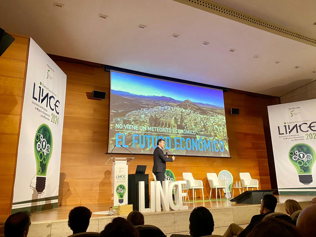 Fotos de celebración del Foro (25 de Noviembre de 2024) 15