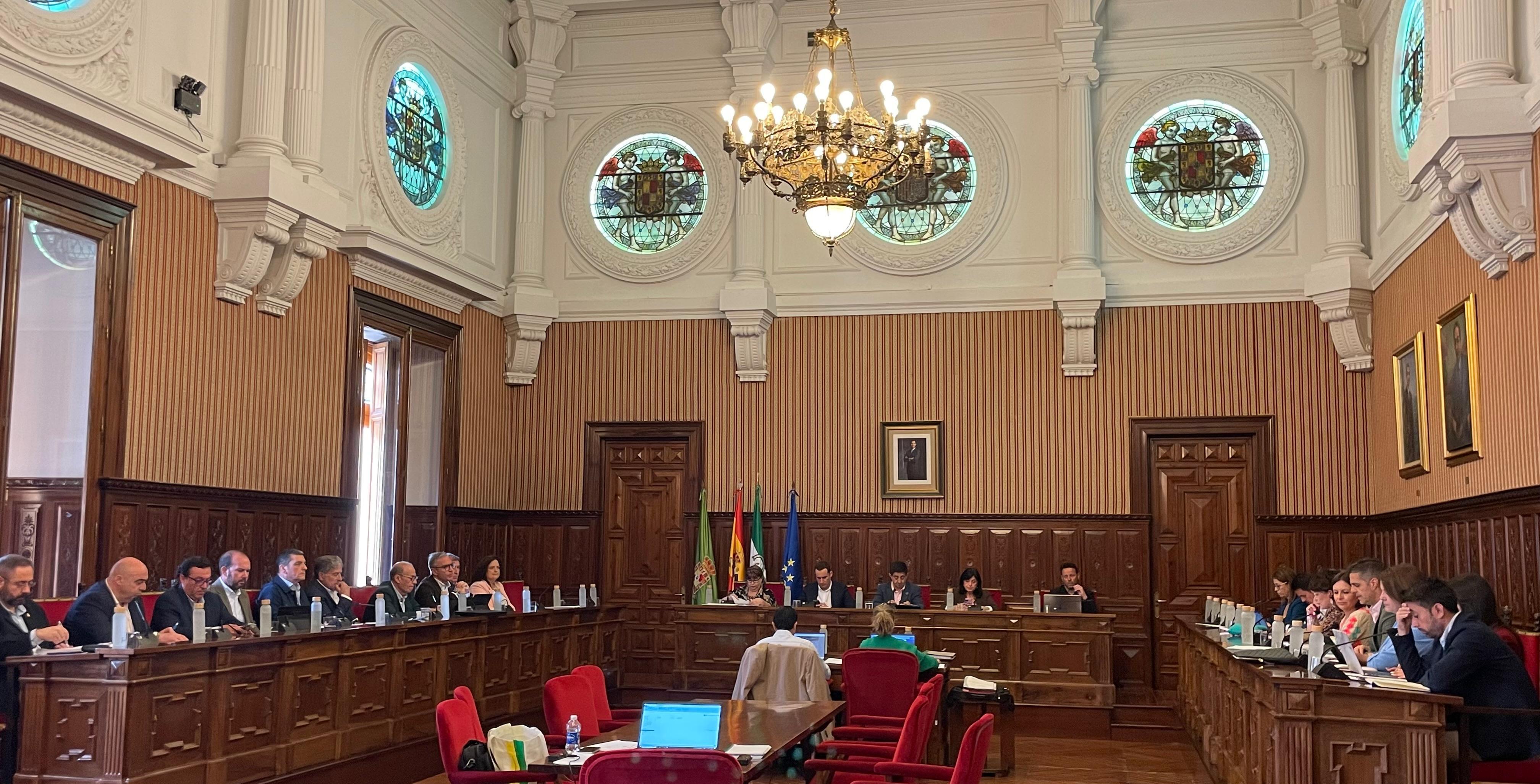 La Diputación de Jaén ha celebrado hoy pleno ordinario