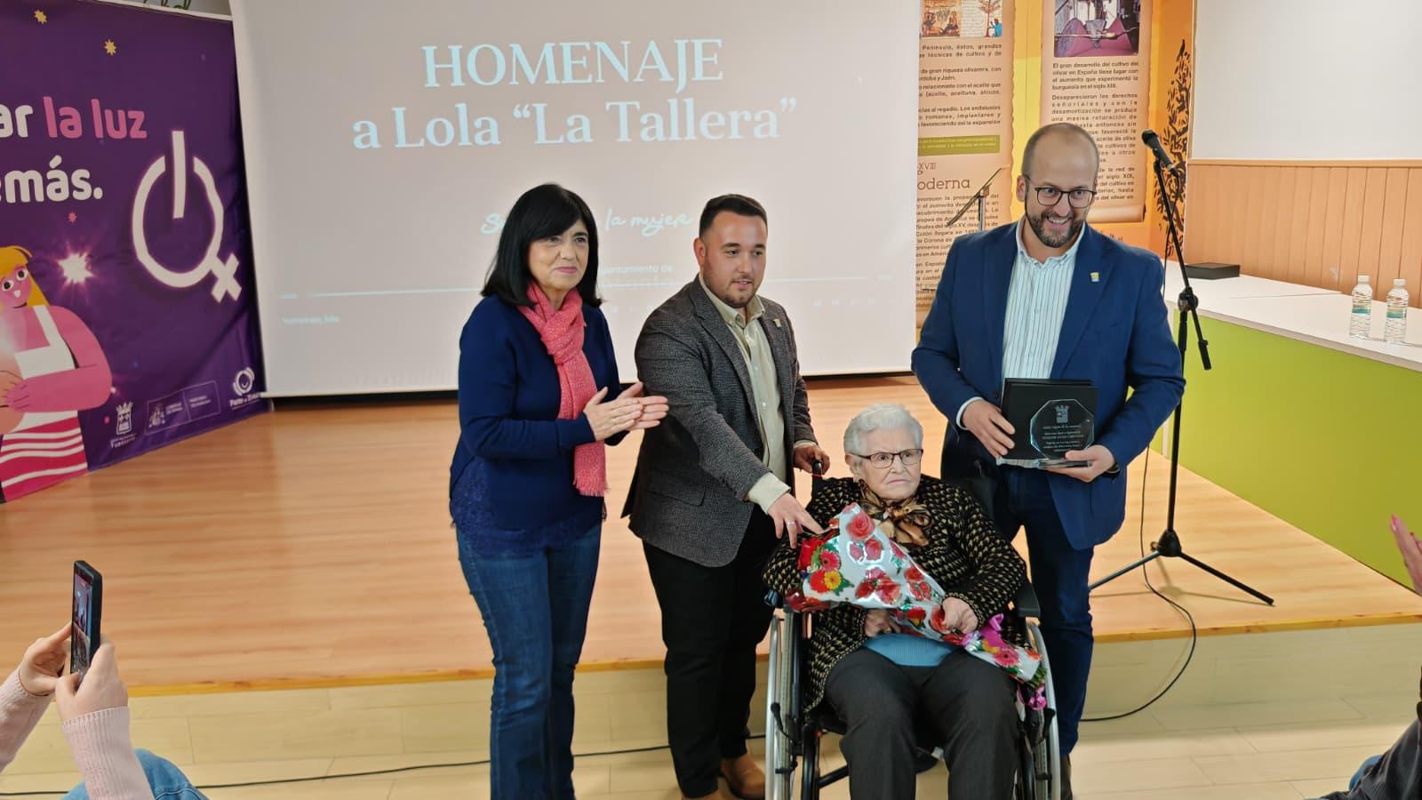 Francisca Medina ha participado junto al alcalde fuensanteño en este acto