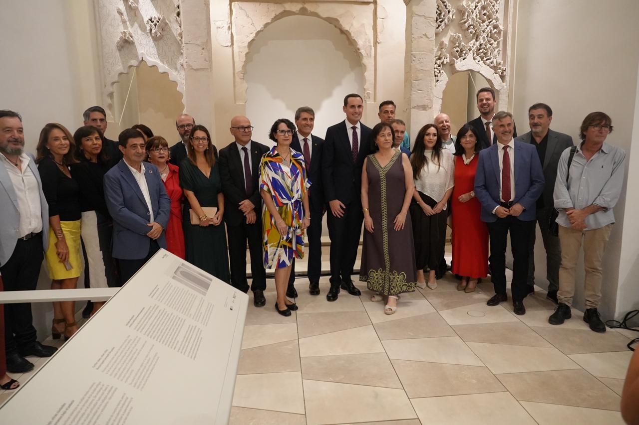 Autoridades presentes en este acto inaugural | Imagen en ventana nueva | Diputación de Jaén