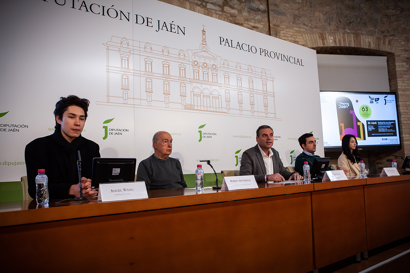 Foto de la noticia: Los finalistas valoran la organización del Premio “Jaén” de Piano, que celebra mañana su prueba decisiva